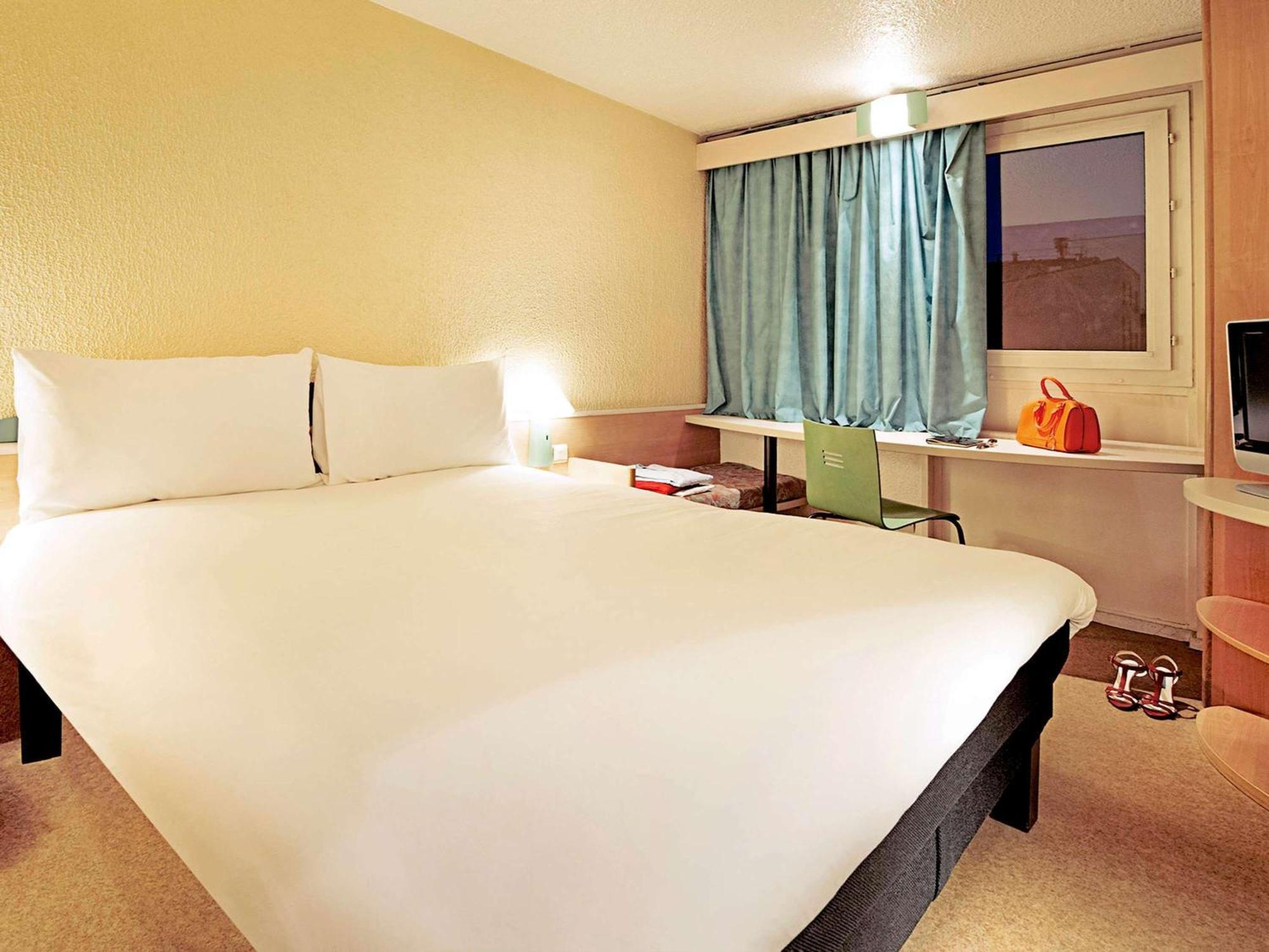 Ibis Madrid Alcorcon Tresaguas Hotel Exterior photo